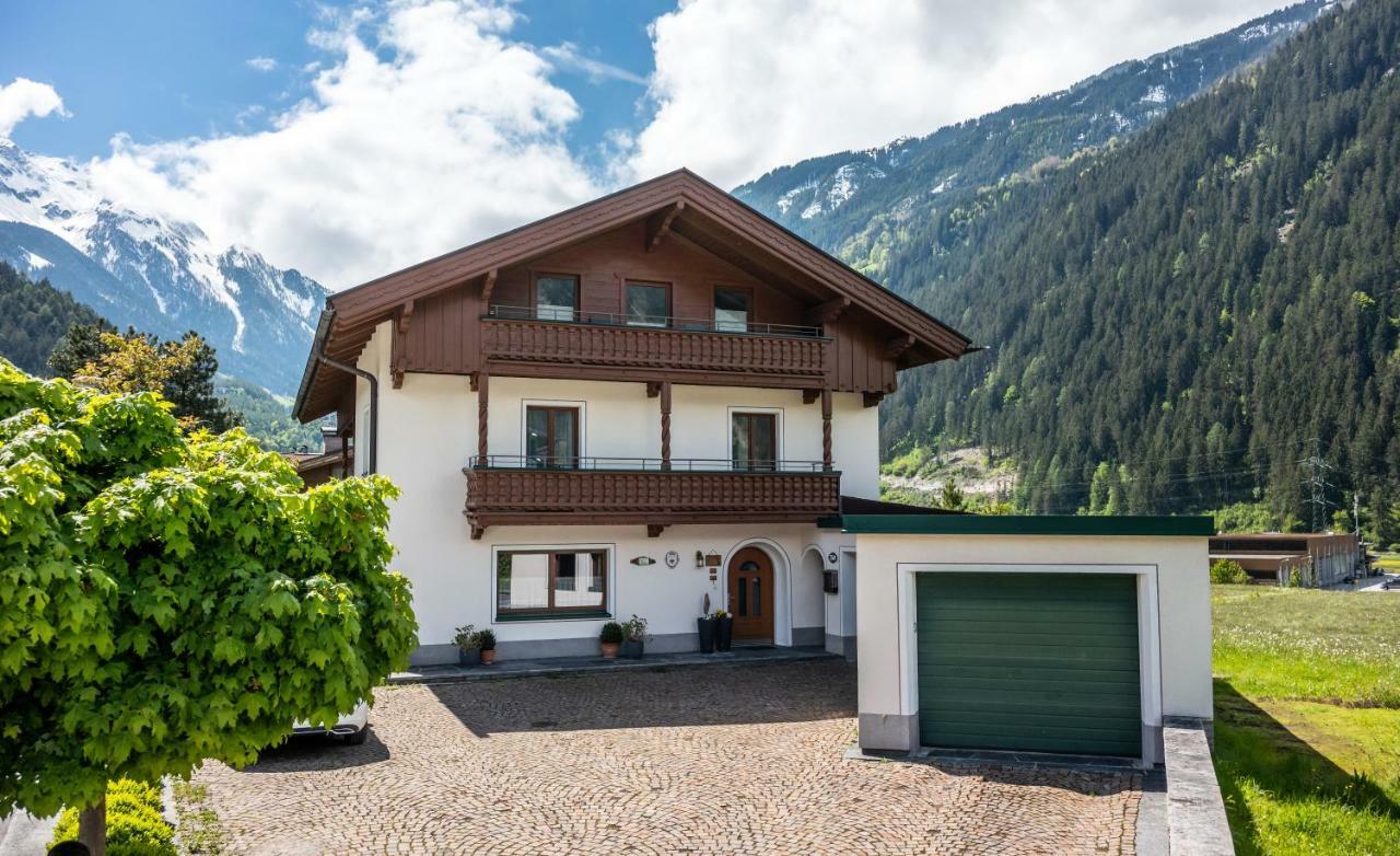 Landhaus Tyrol Mayrhofen Eksteriør bilde